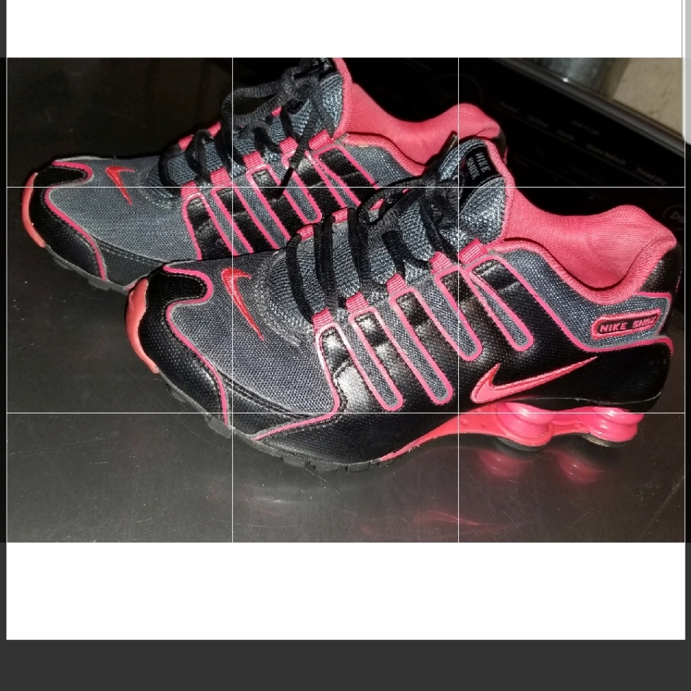Nike Shox Shoes